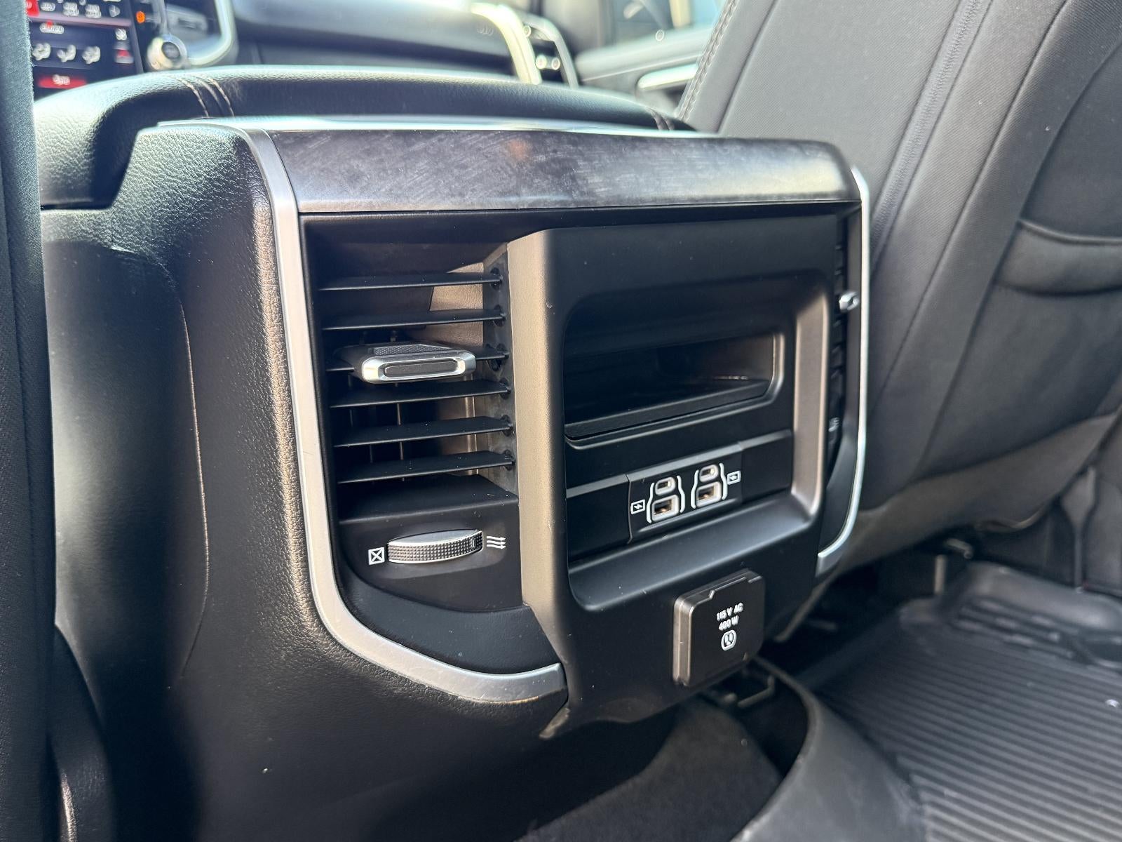 2021 RAM 1500 Big Horn 4x4 Crew Cab 5'7" Box