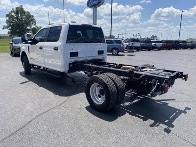 2021 Ford Super Duty F-350 DRW XL 4WD Crew Cab 179" WB 60" CA