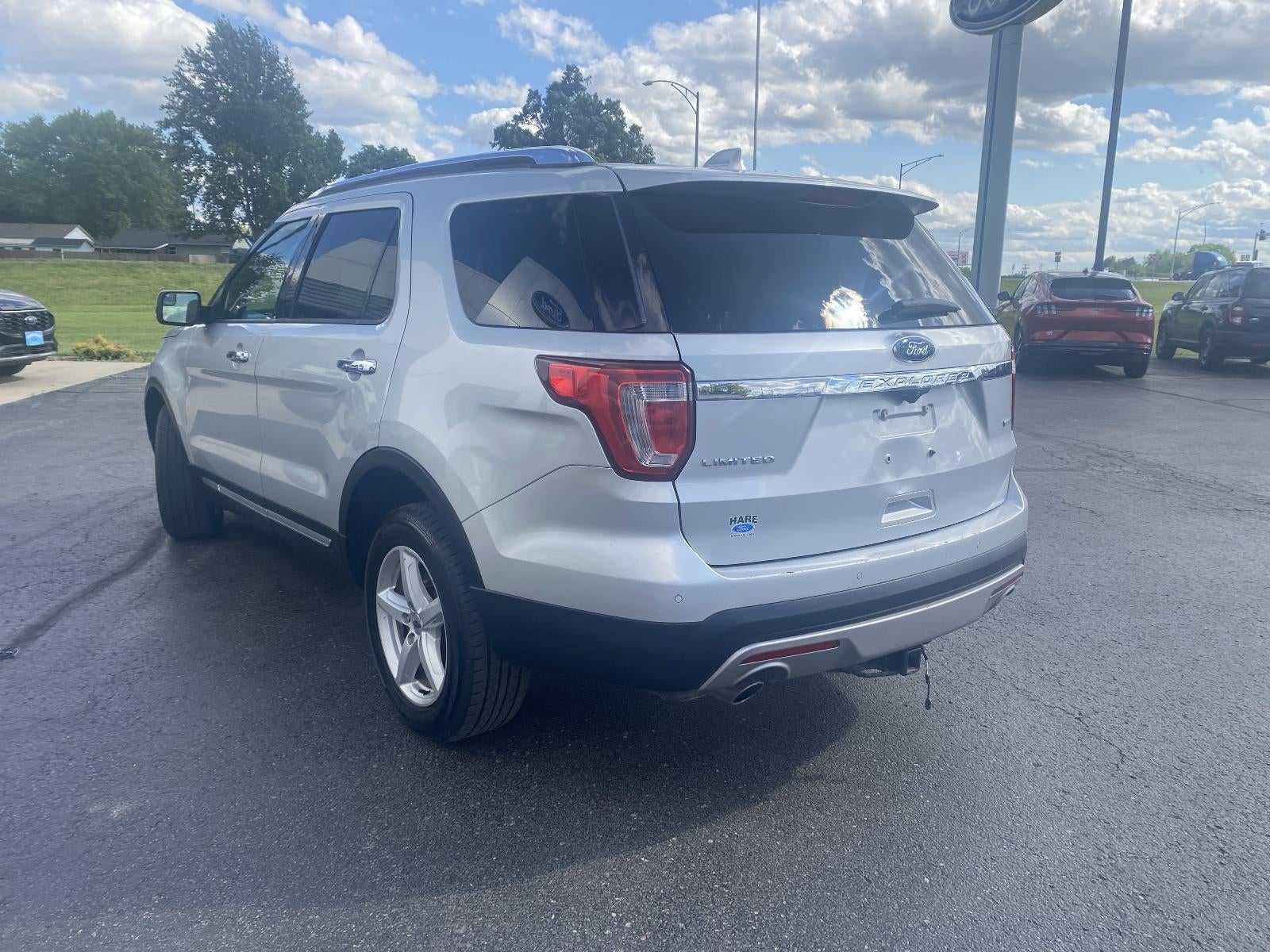 2016 Ford Explorer 4WD 4dr Limited