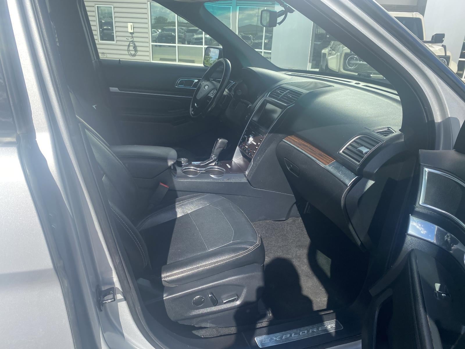 2016 Ford Explorer 4WD 4dr Limited