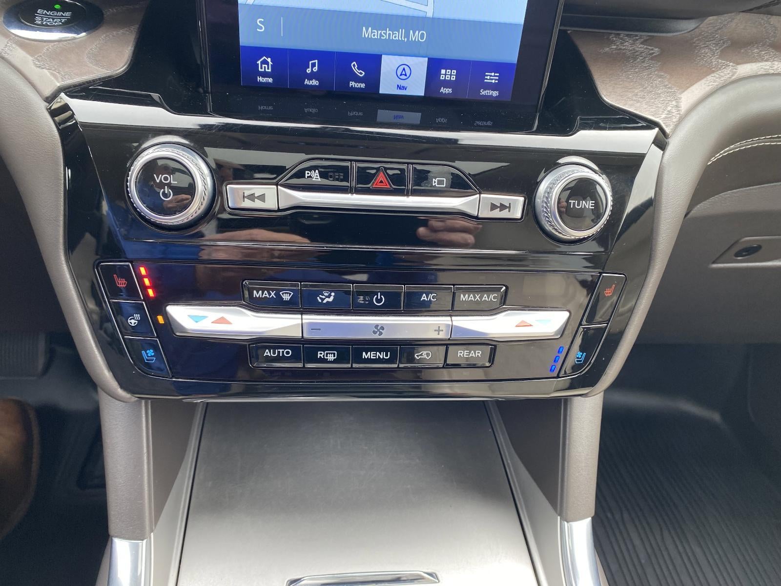 2021 Ford Explorer Platinum 4WD