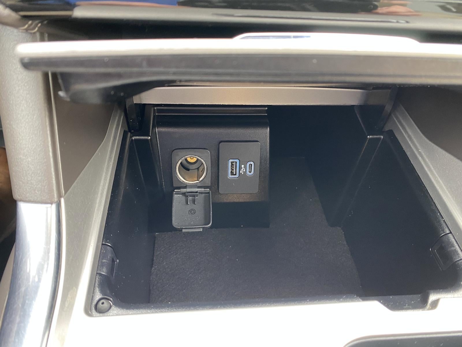 2021 Ford Explorer Platinum 4WD