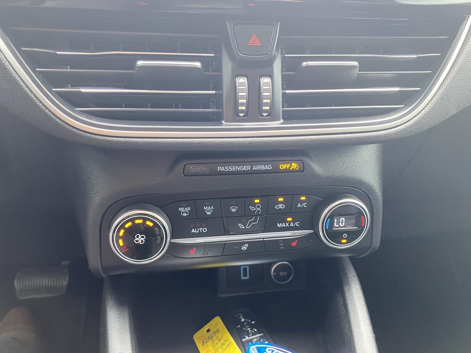 2020 Ford Escape SEL FWD