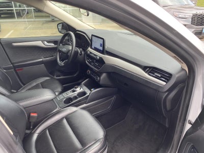 2020 Ford Escape SEL FWD