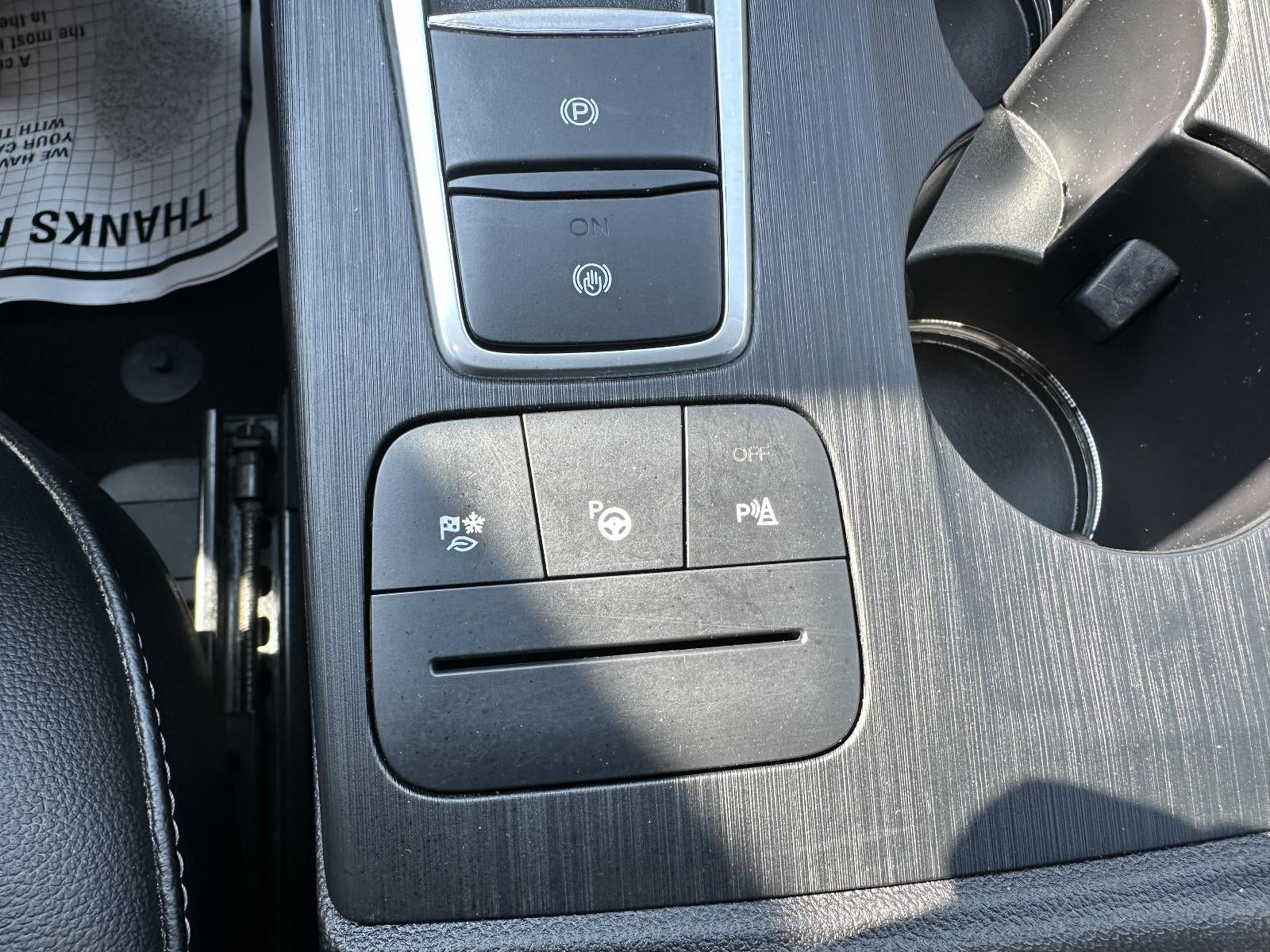 2021 Ford Escape Titanium Hybrid AWD