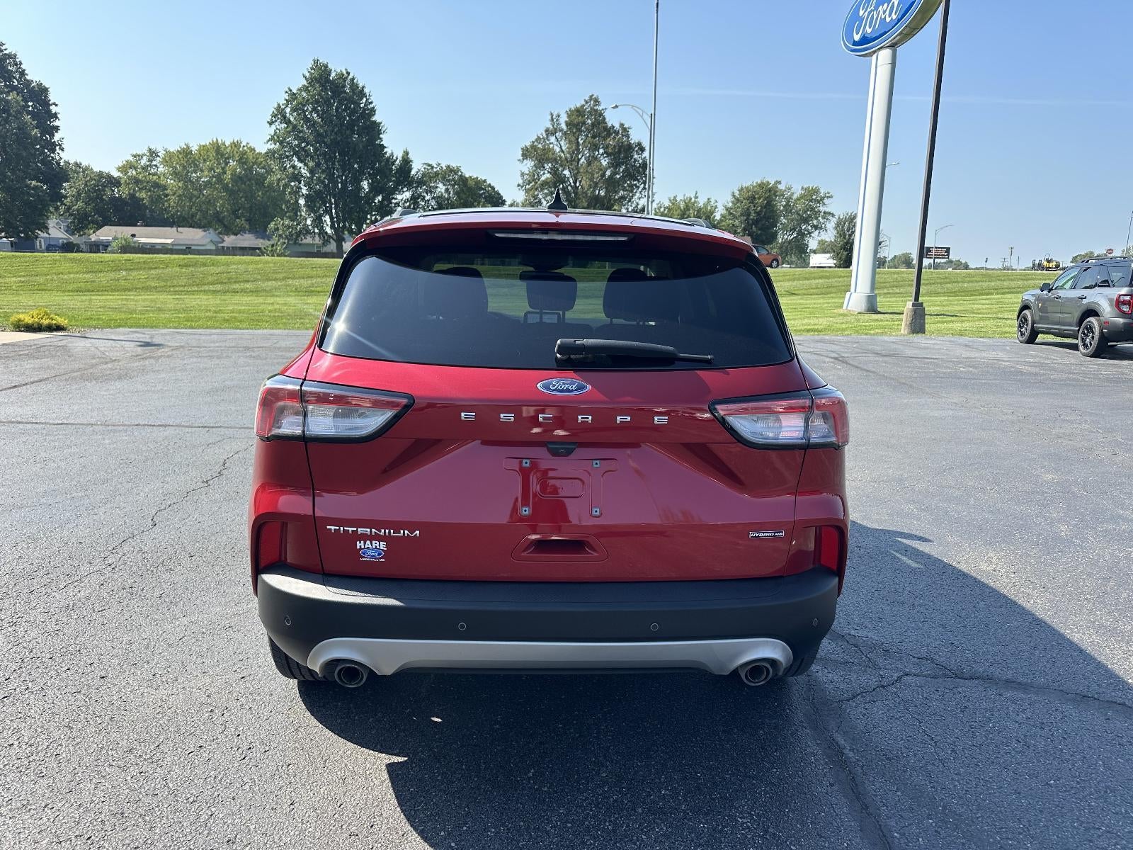 2021 Ford Escape Titanium Hybrid AWD