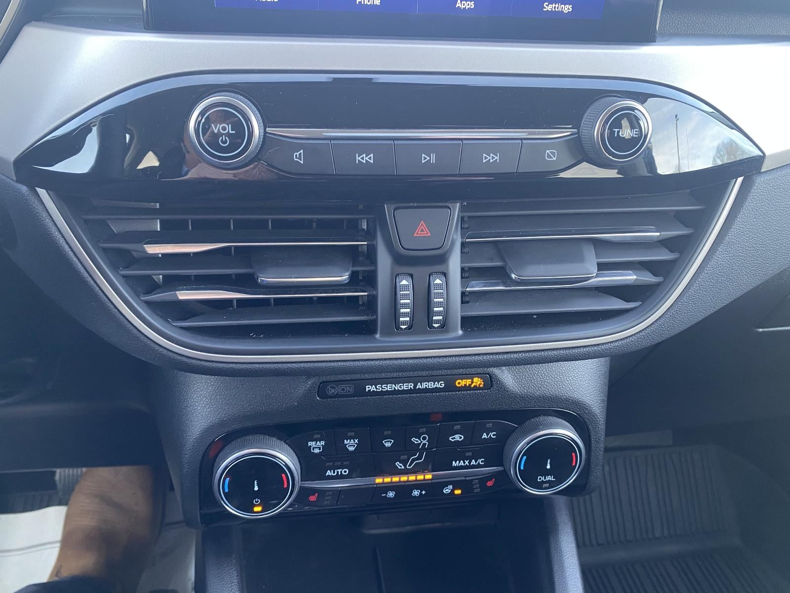 2022 Ford Escape SEL AWD