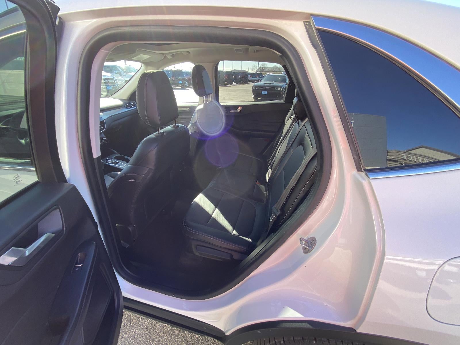 2022 Ford Escape Titanium AWD