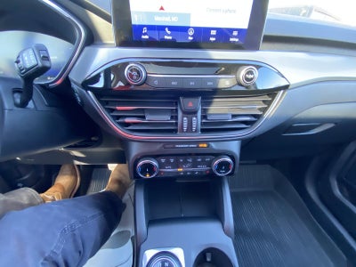 2022 Ford Escape Titanium AWD