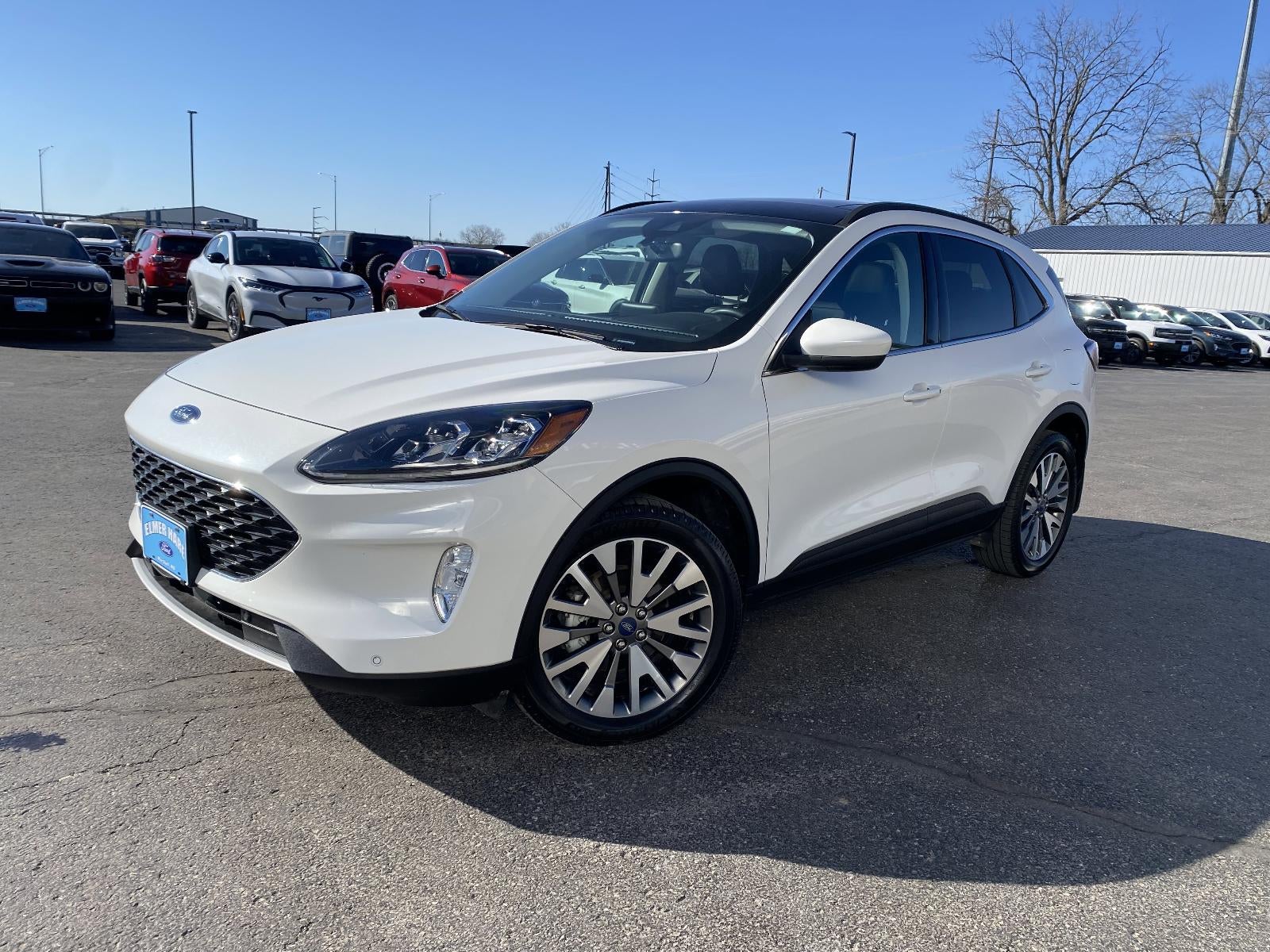 2022 Ford Escape Titanium AWD