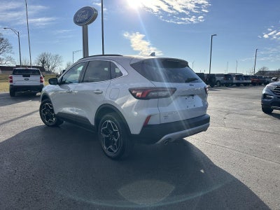 2026 Ford Escape Platinum AWD