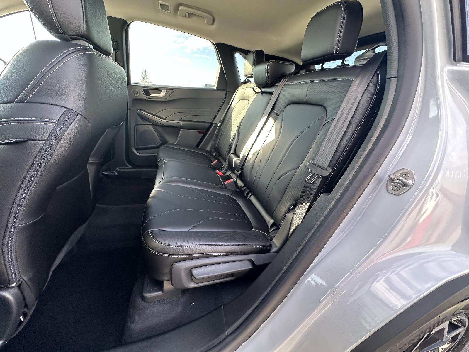 2026 Ford Escape Platinum AWD