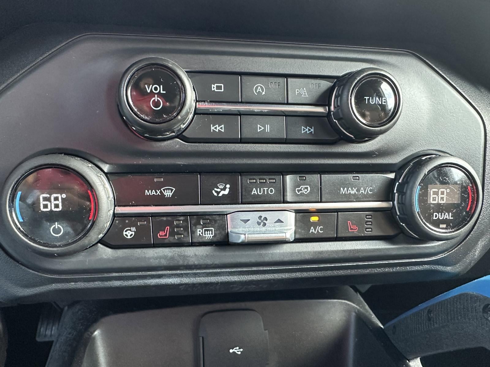 2023 Ford Bronco Outer Banks 4 Door Advanced 4x4