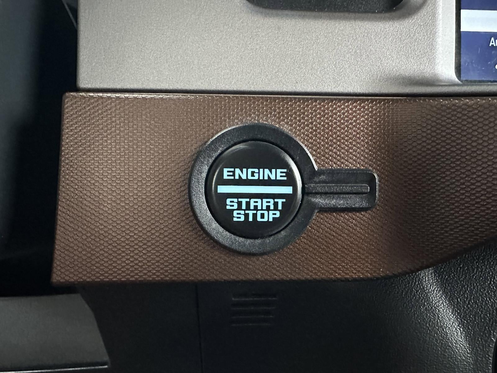 2022 Ford Bronco Outer Banks 4 Door Advanced 4x4