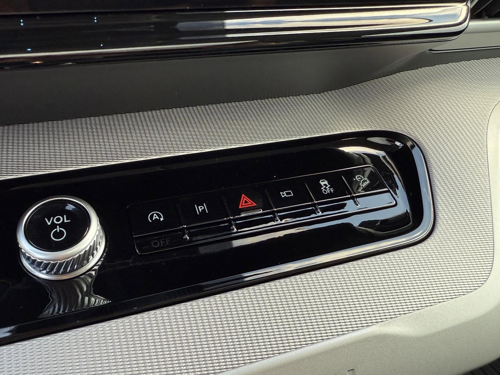 2025 Ford Expedition Max Active 4x4