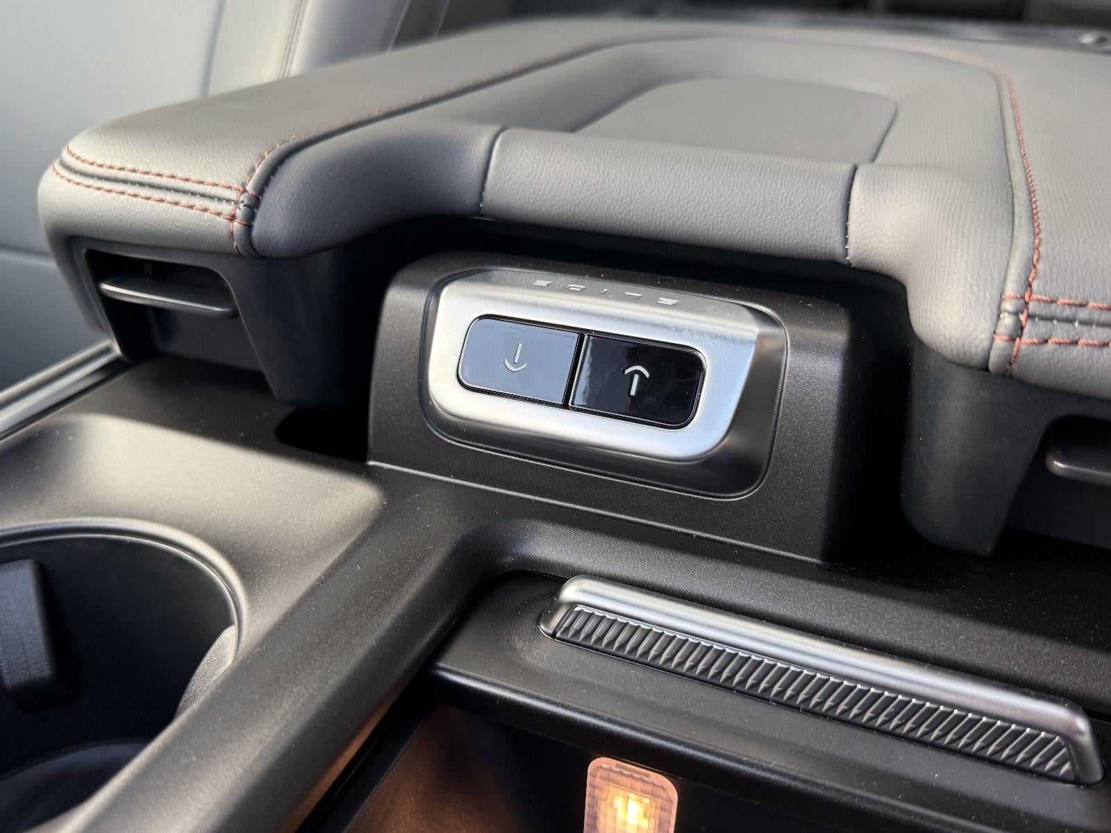 2025 Ford Expedition Max Active 4x4