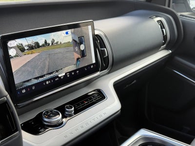 2025 Ford Expedition Max Active 4x4