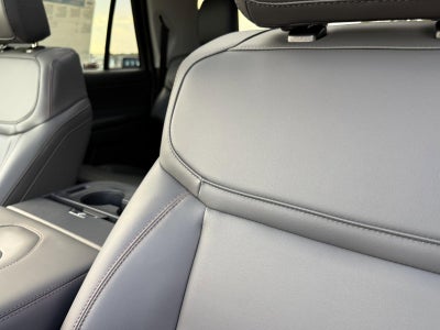 2025 Ford Expedition Max Active 4x4