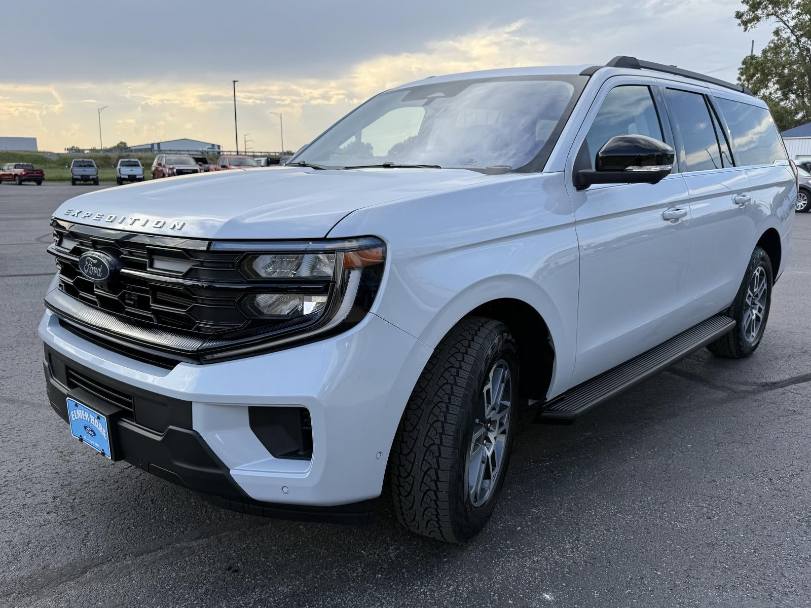 2025 Ford Expedition Max Active 4x4