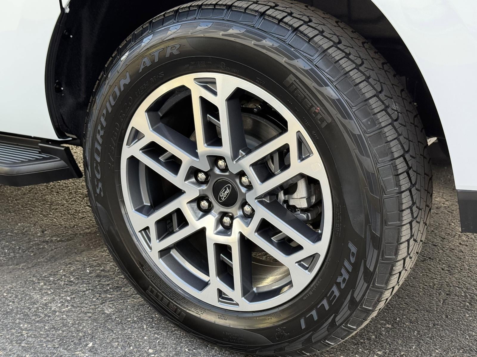 2025 Ford Expedition Max Active 4x4