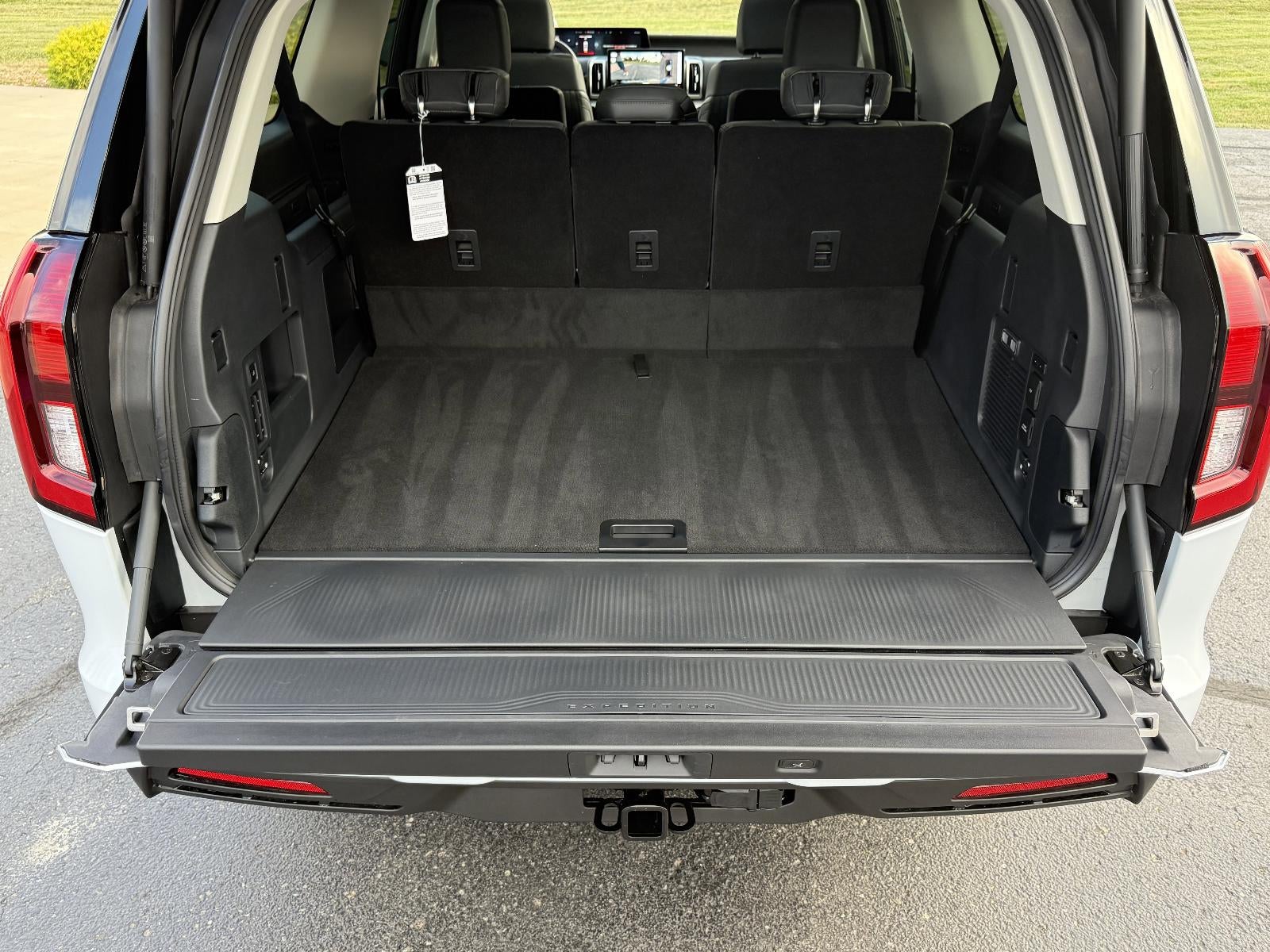 2025 Ford Expedition Max Active 4x4