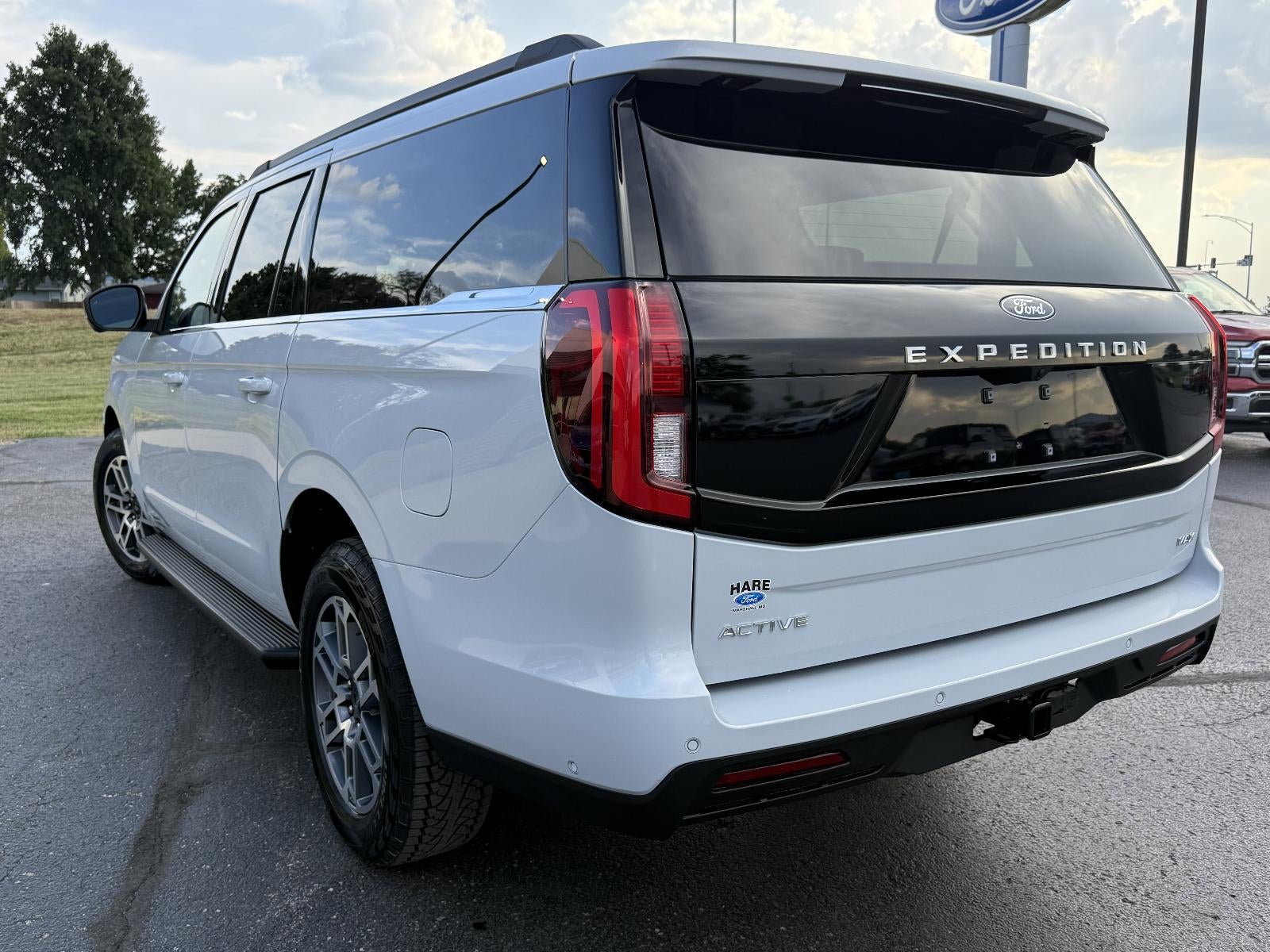 2025 Ford Expedition Max Active 4x4