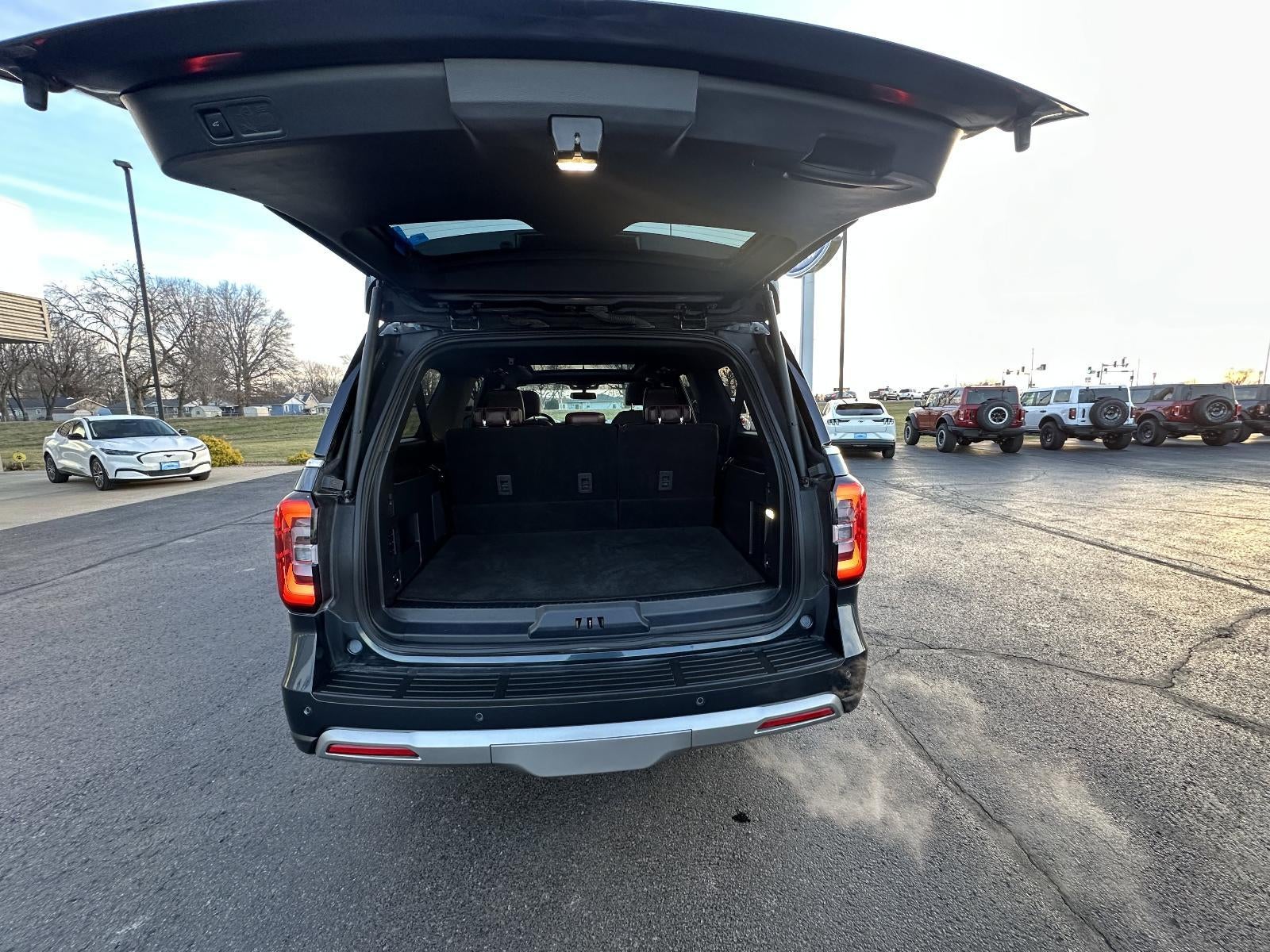 2022 Ford Expedition Max Limited 4x4