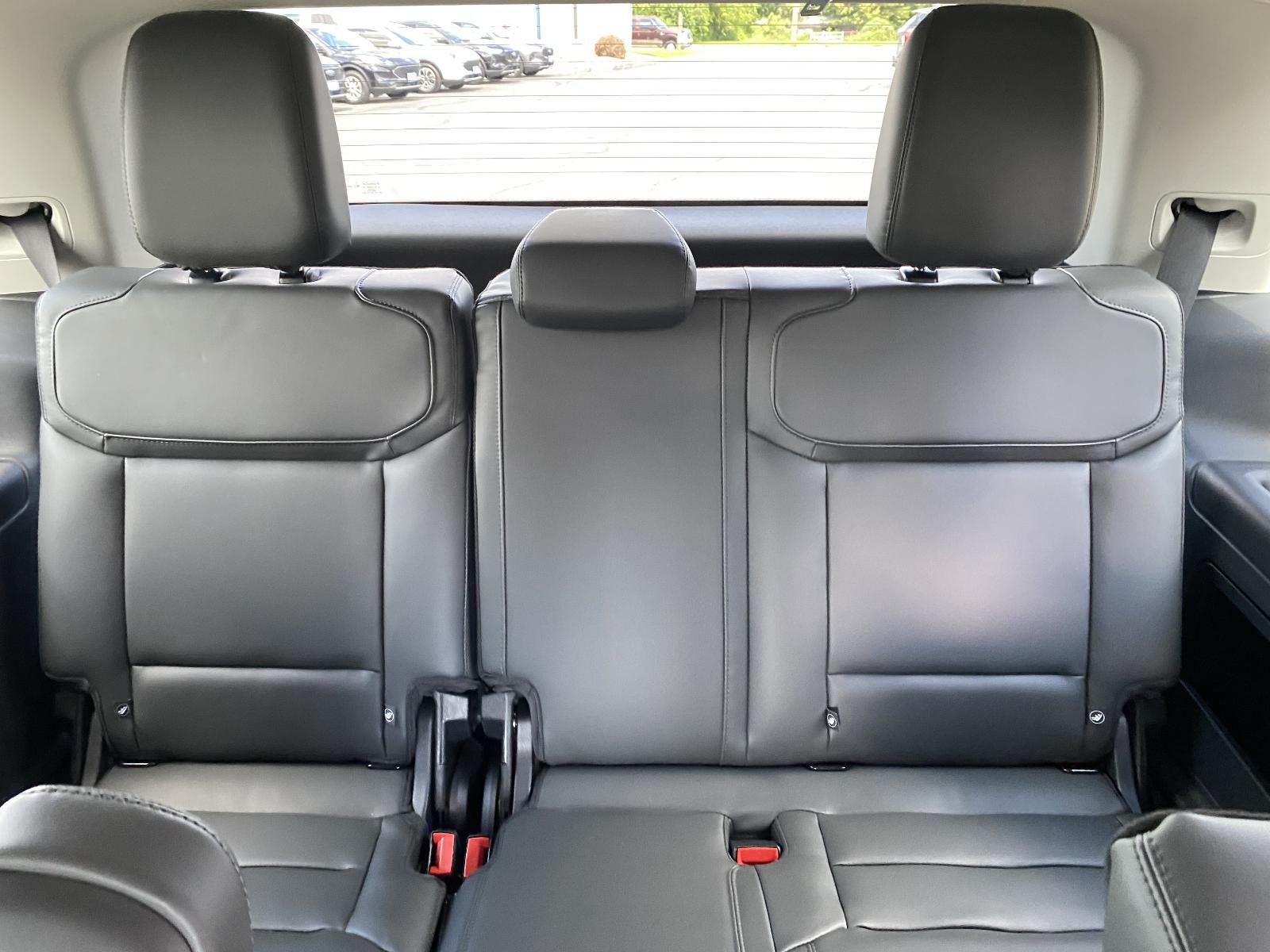 2027 Ford Expedition Active 4x4