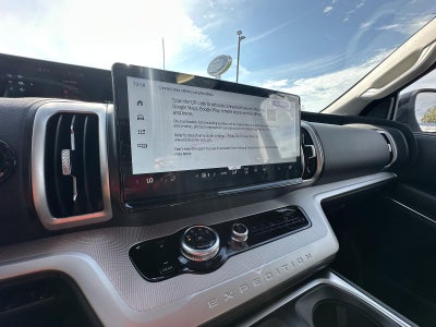 2025 Ford Expedition Active 4x4