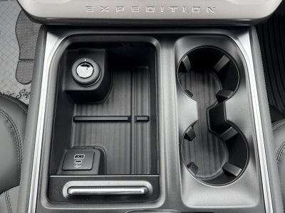 2026 Ford Expedition Active 4x4