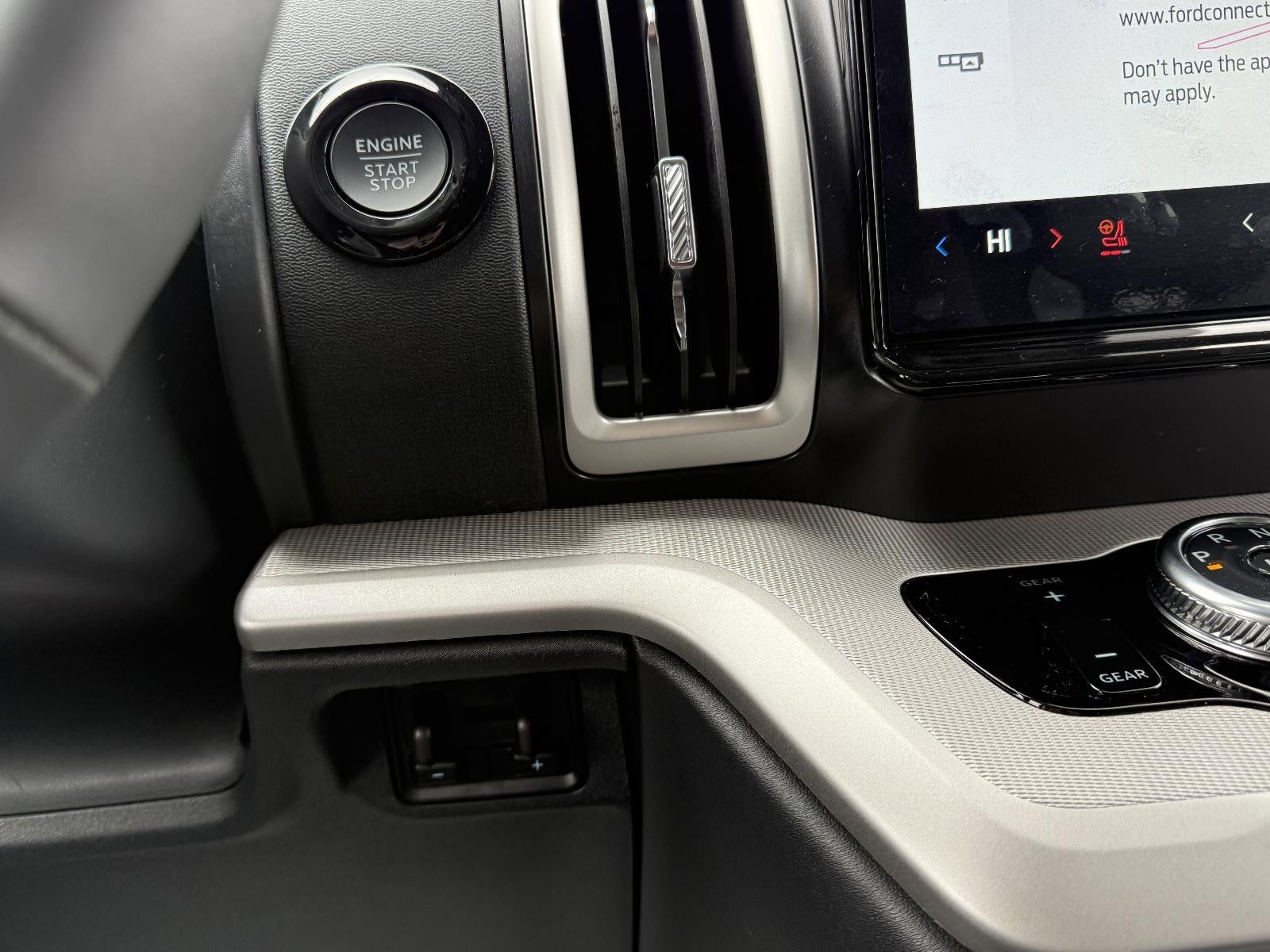 2026 Ford Expedition Active 4x4