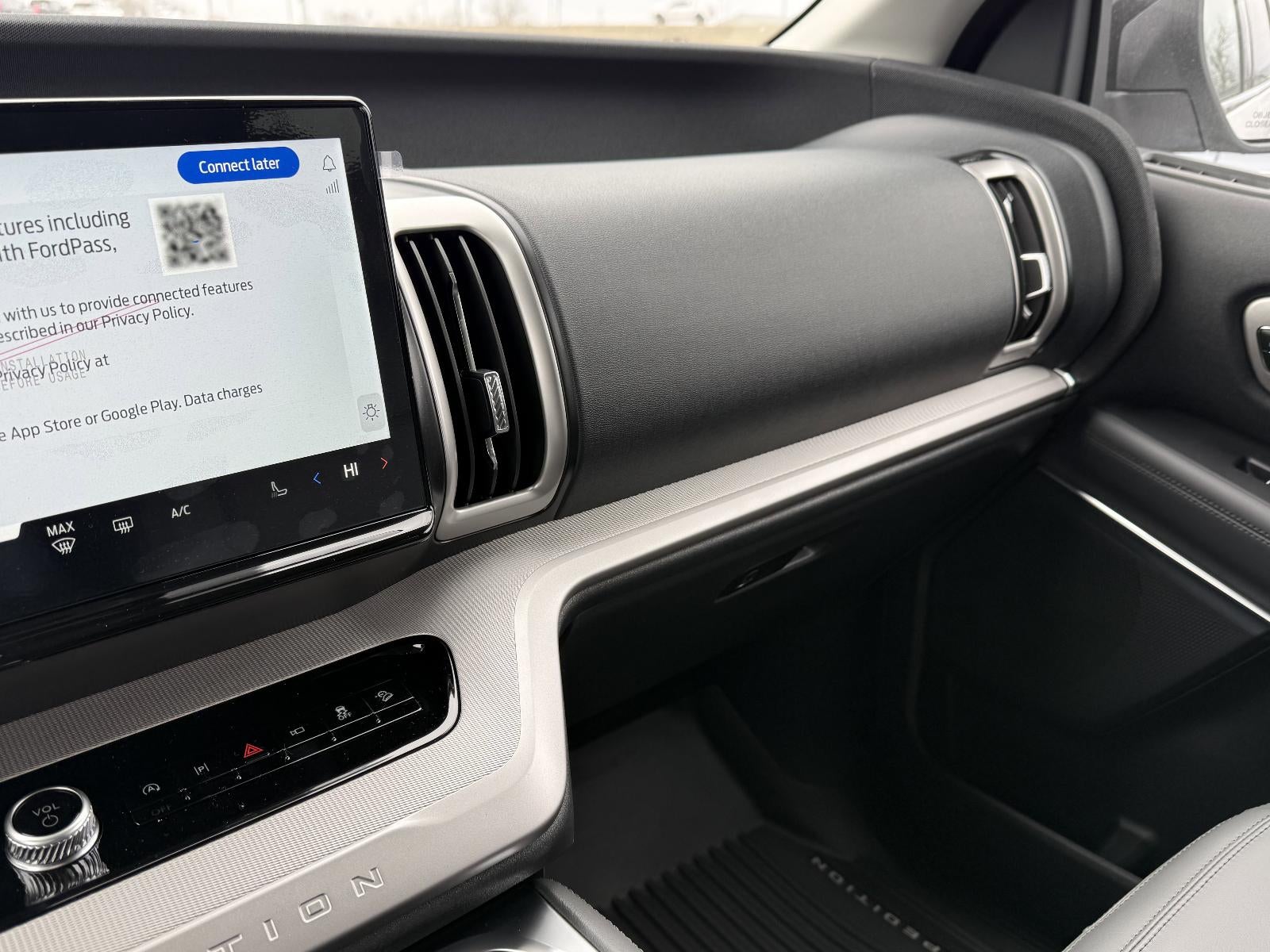 2026 Ford Expedition Active 4x4