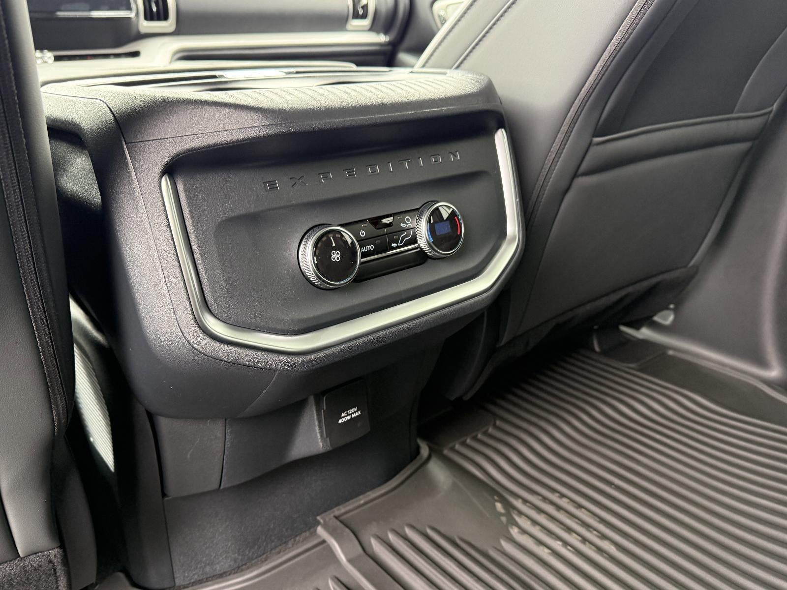 2026 Ford Expedition Active 4x4