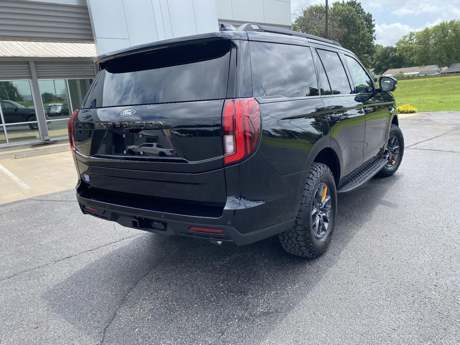 2027 Ford Expedition Tremor 4x4
