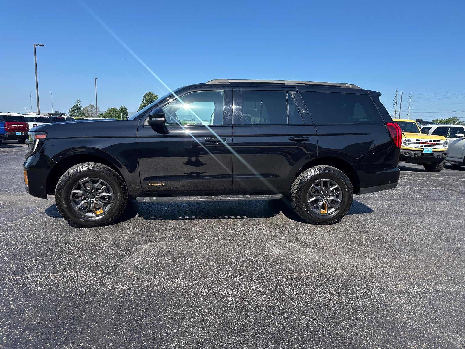 2025 Ford Expedition Tremor 4x4