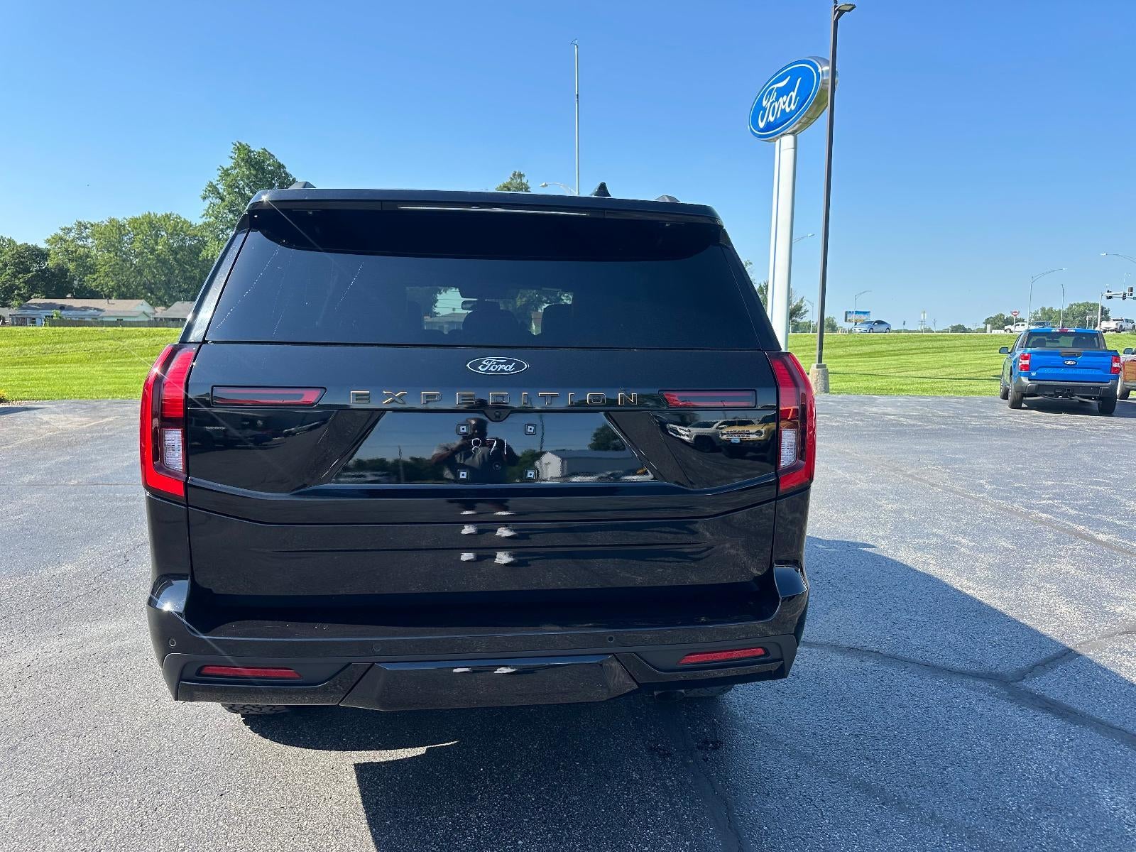 2025 Ford Expedition Tremor 4x4