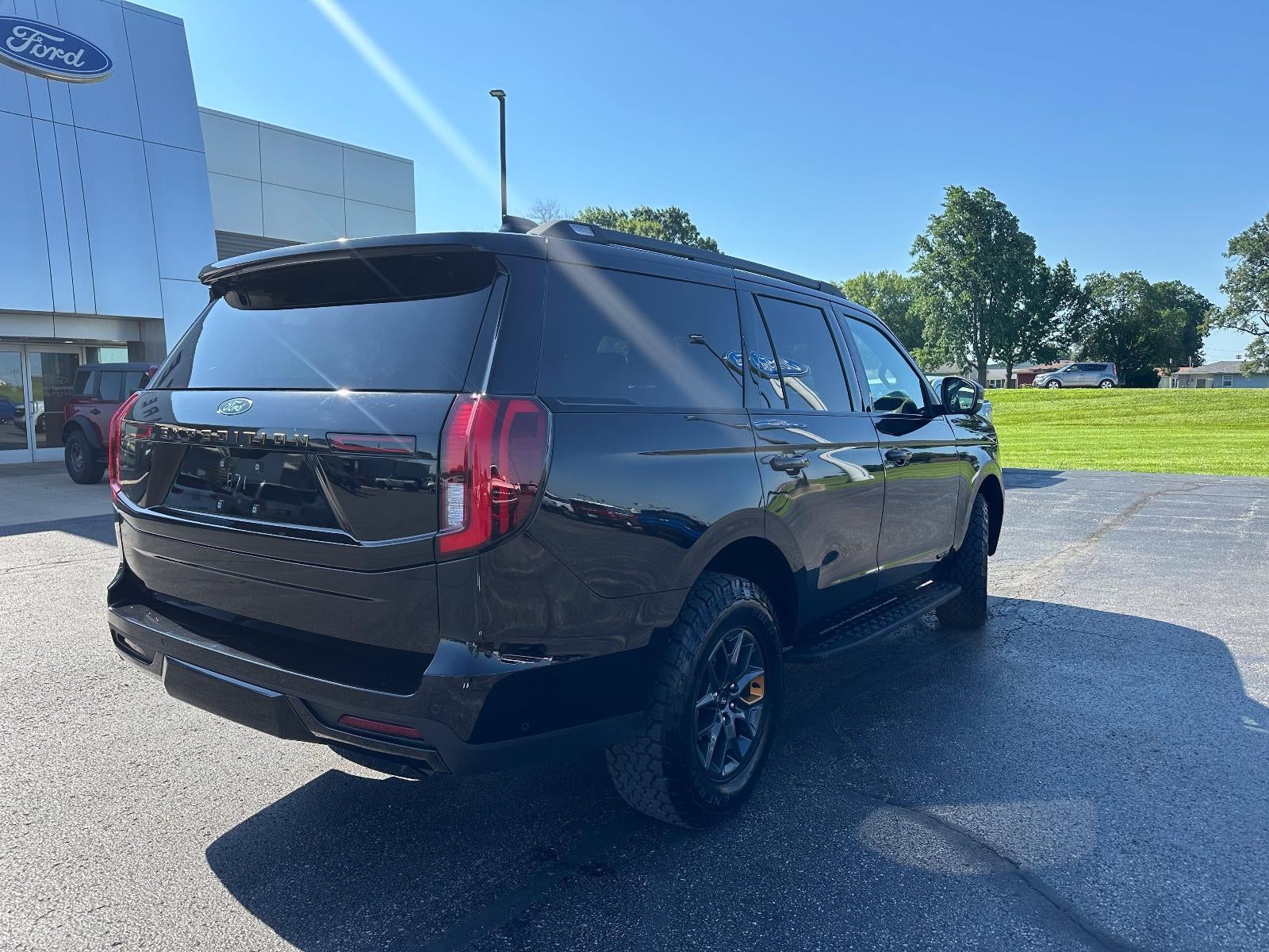 2025 Ford Expedition Tremor 4x4
