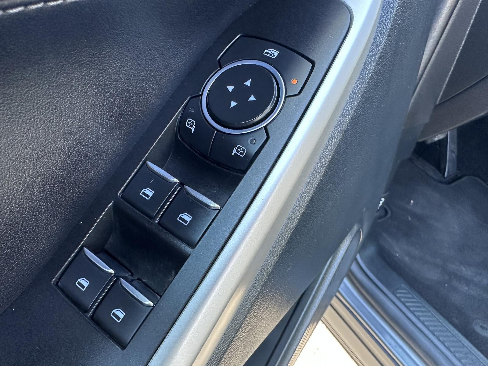 2021 Ford Explorer XLT 4WD