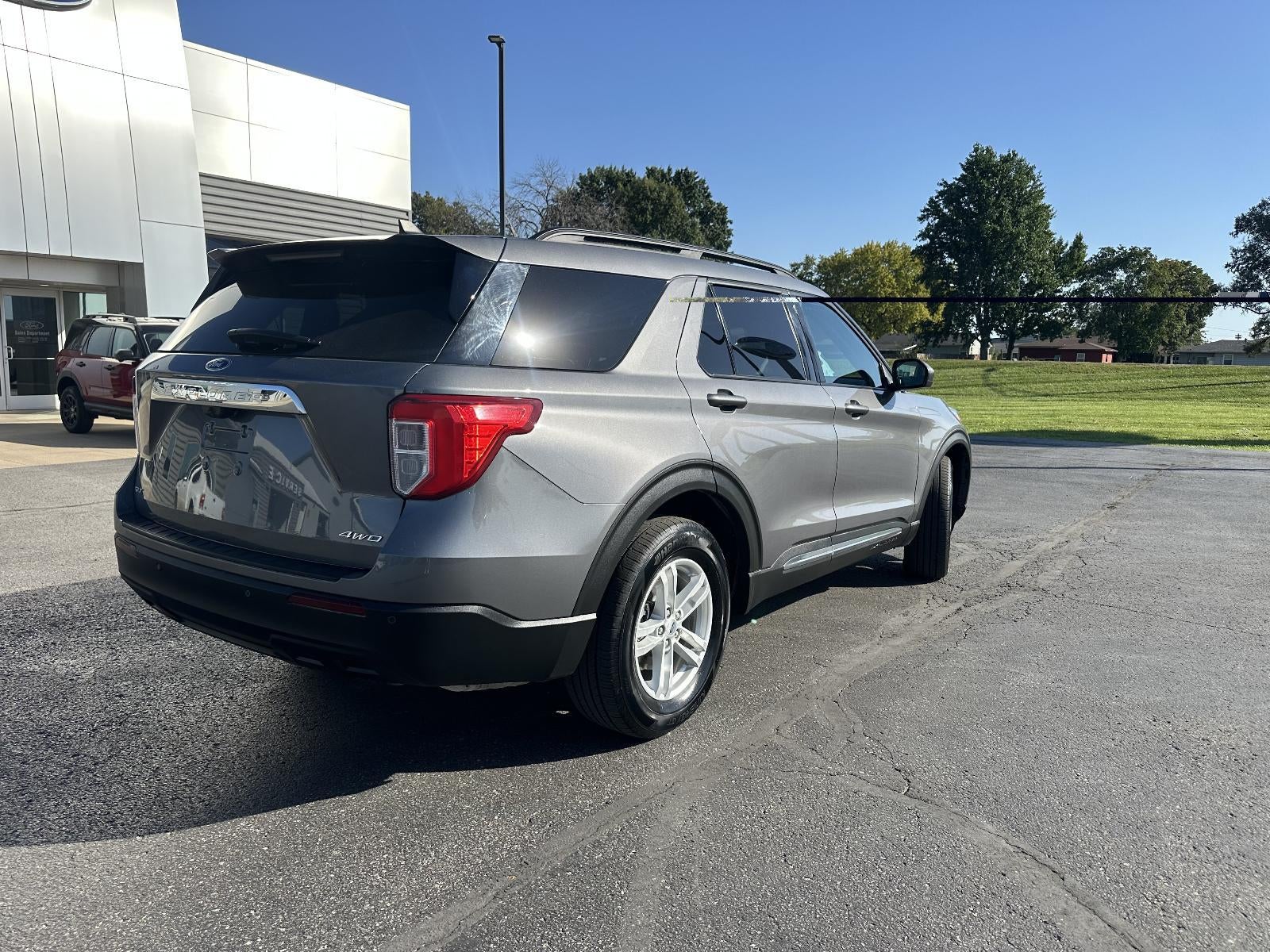 2021 Ford Explorer XLT 4WD