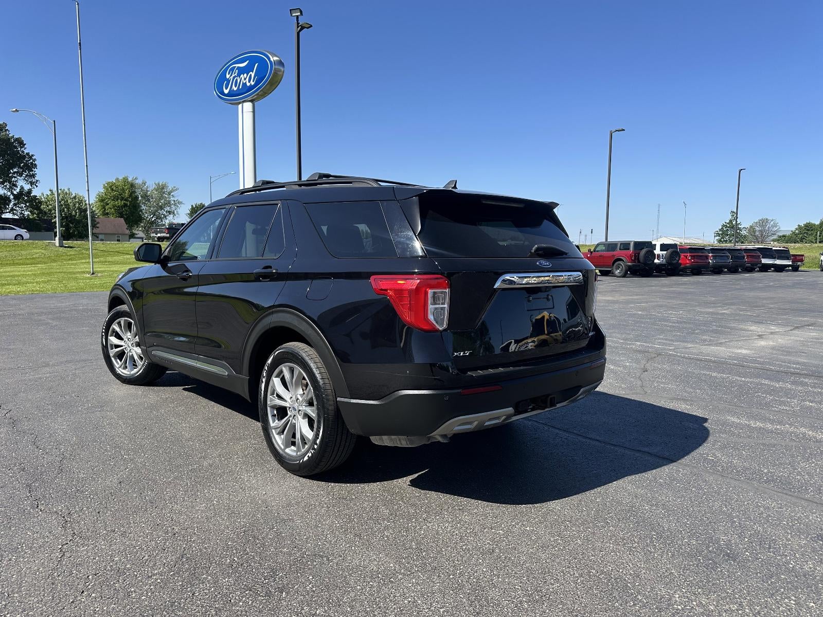 2021 Ford Explorer XLT 4WD