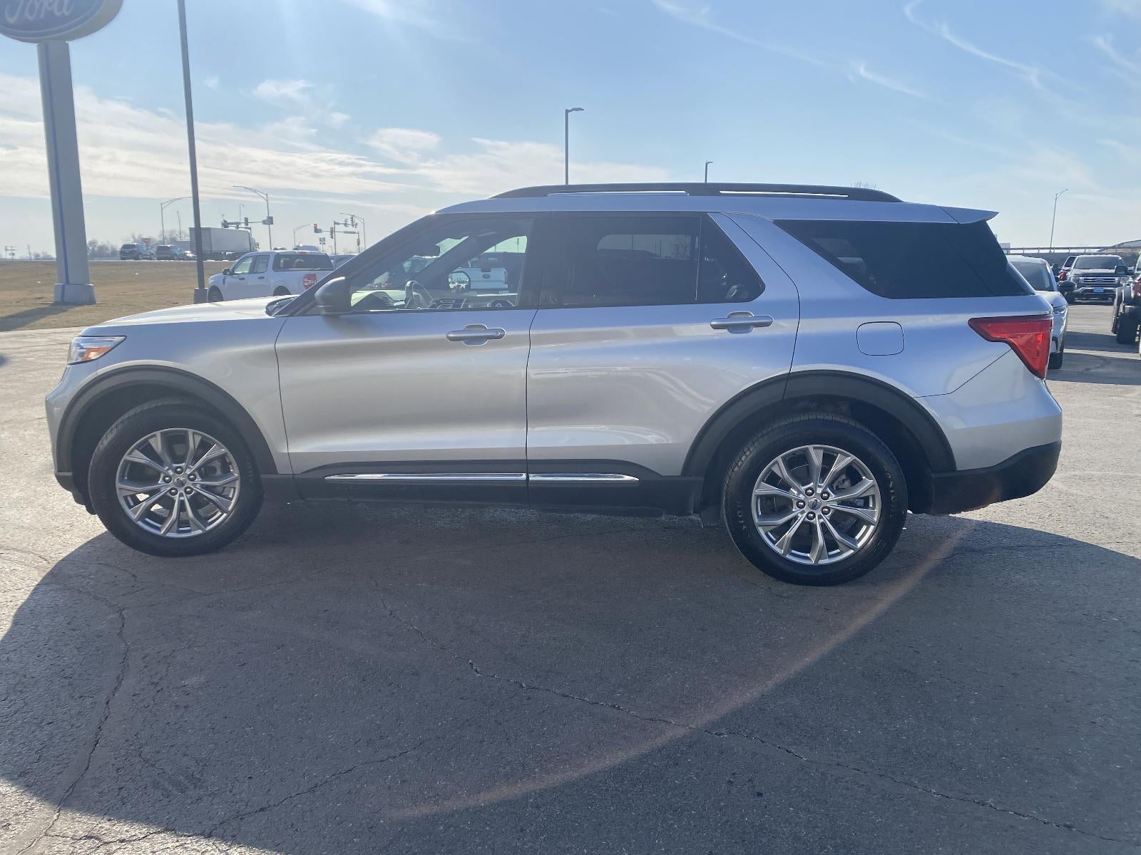 2020 Ford Explorer XLT 4WD
