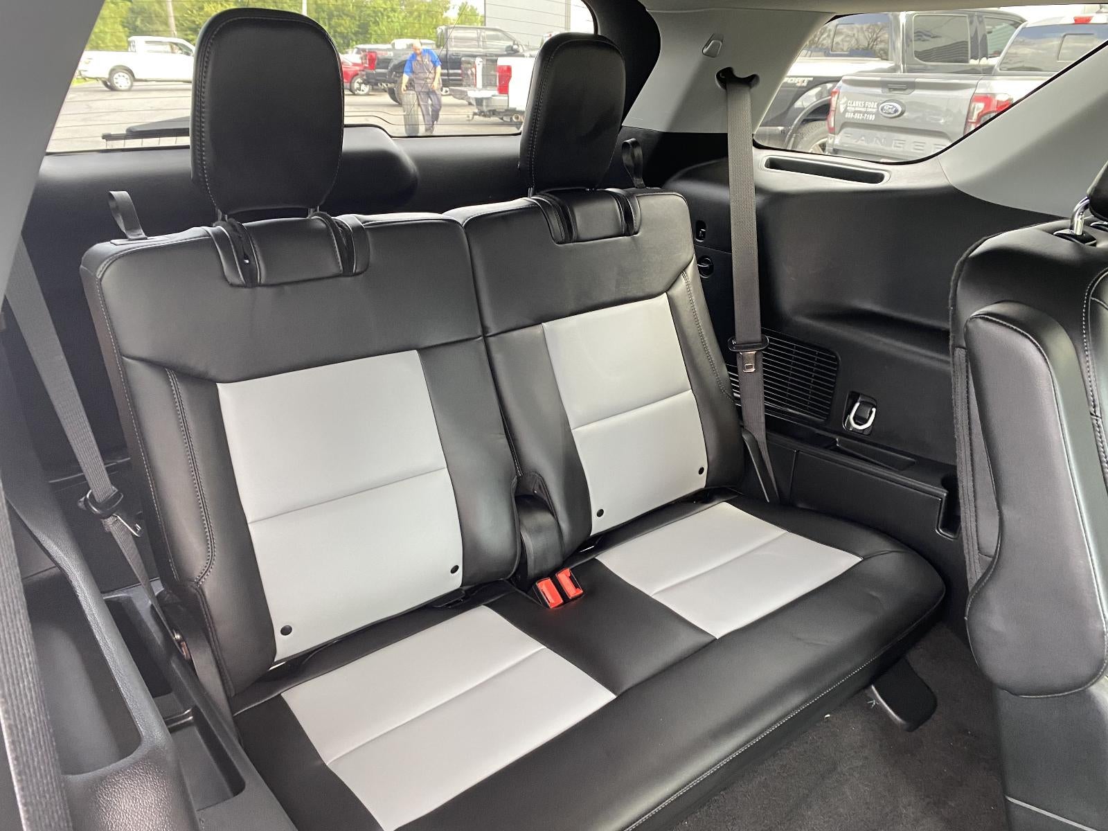 2023 Ford Explorer XLT 4WD