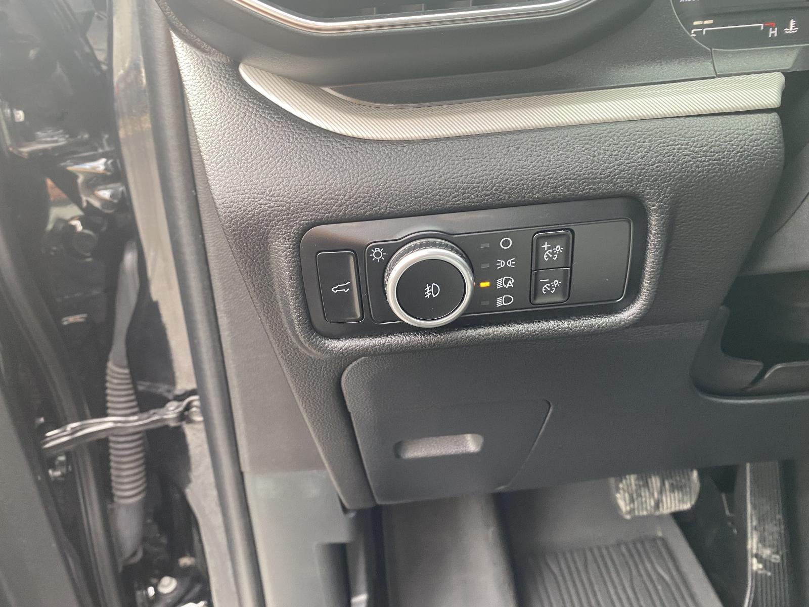 2023 Ford Explorer XLT 4WD
