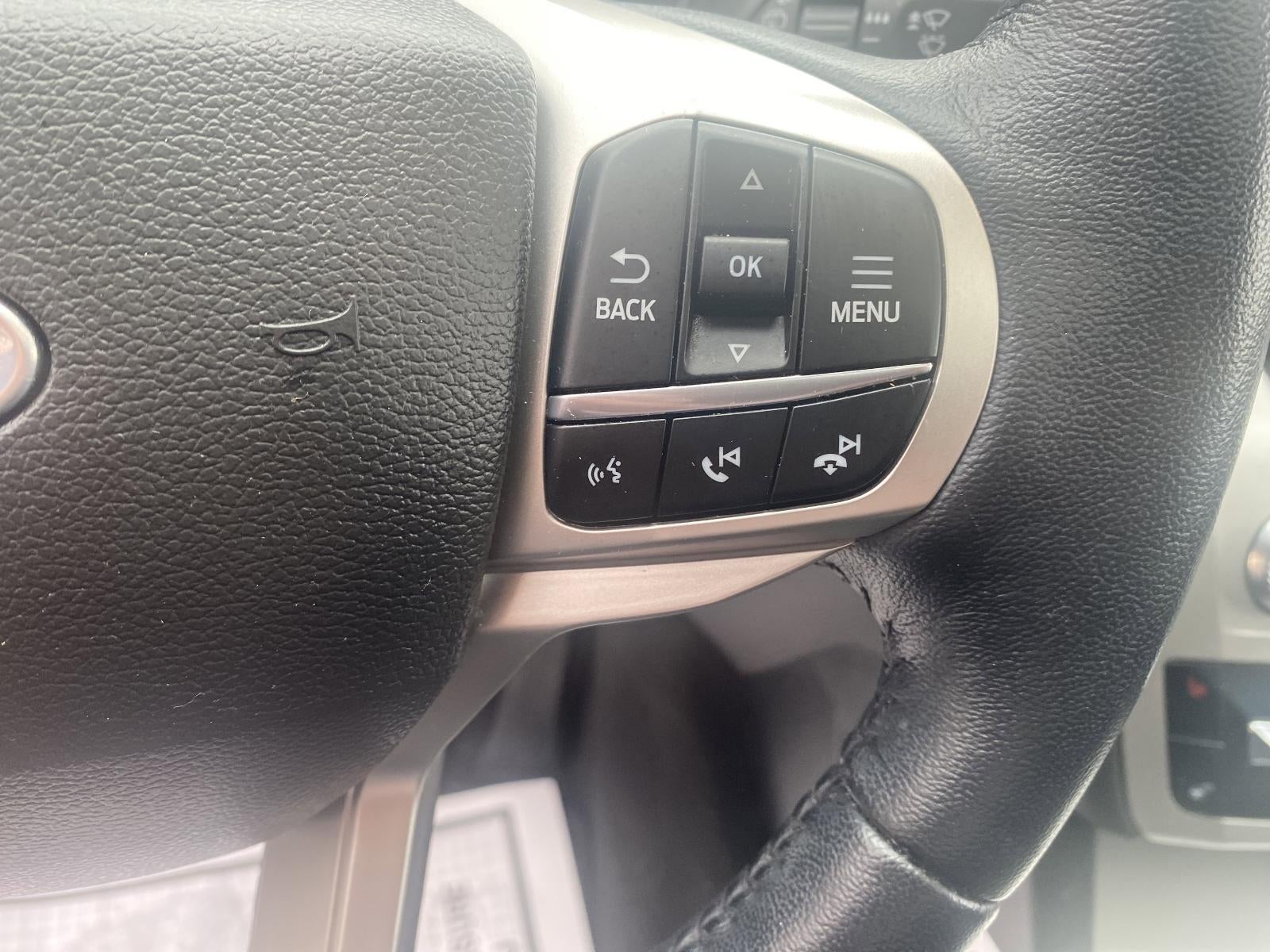 2023 Ford Explorer XLT 4WD
