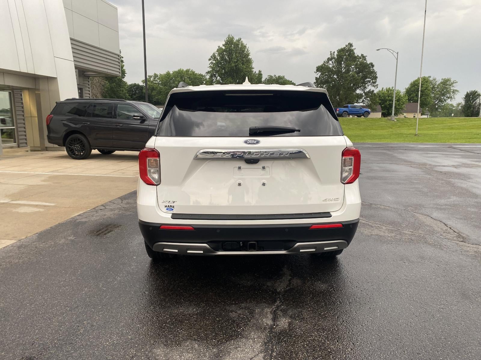 2023 Ford Explorer XLT 4WD