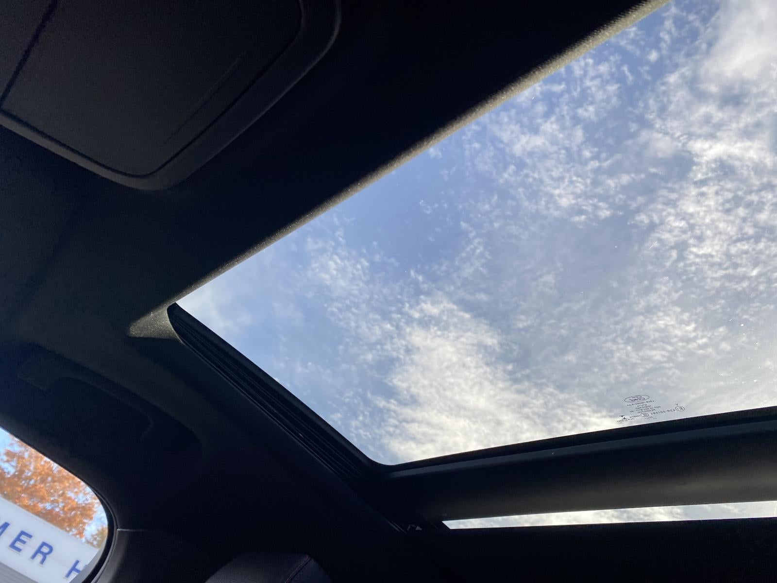 2022 Ford Explorer ST-Line 4WD