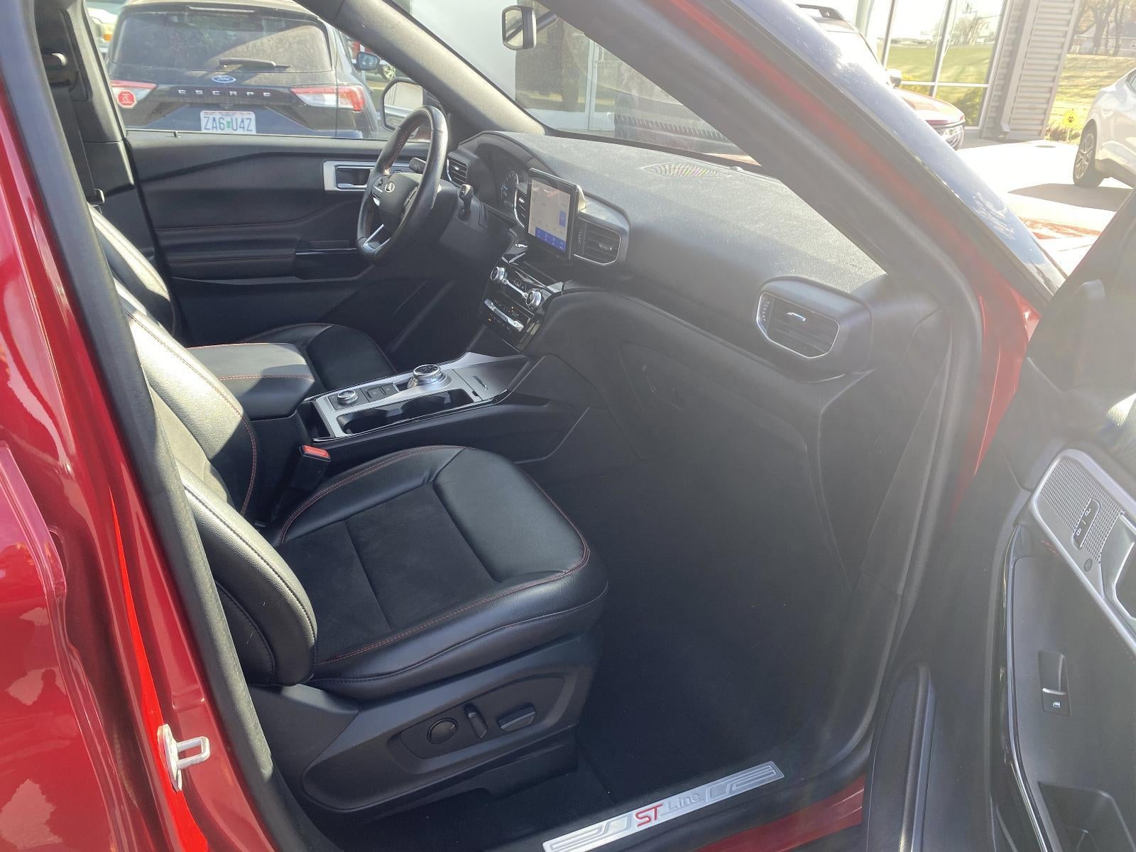 2022 Ford Explorer ST-Line 4WD