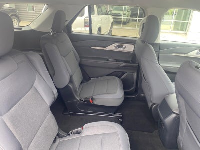 2026 Ford Explorer Active w/200A Pkg 4WD