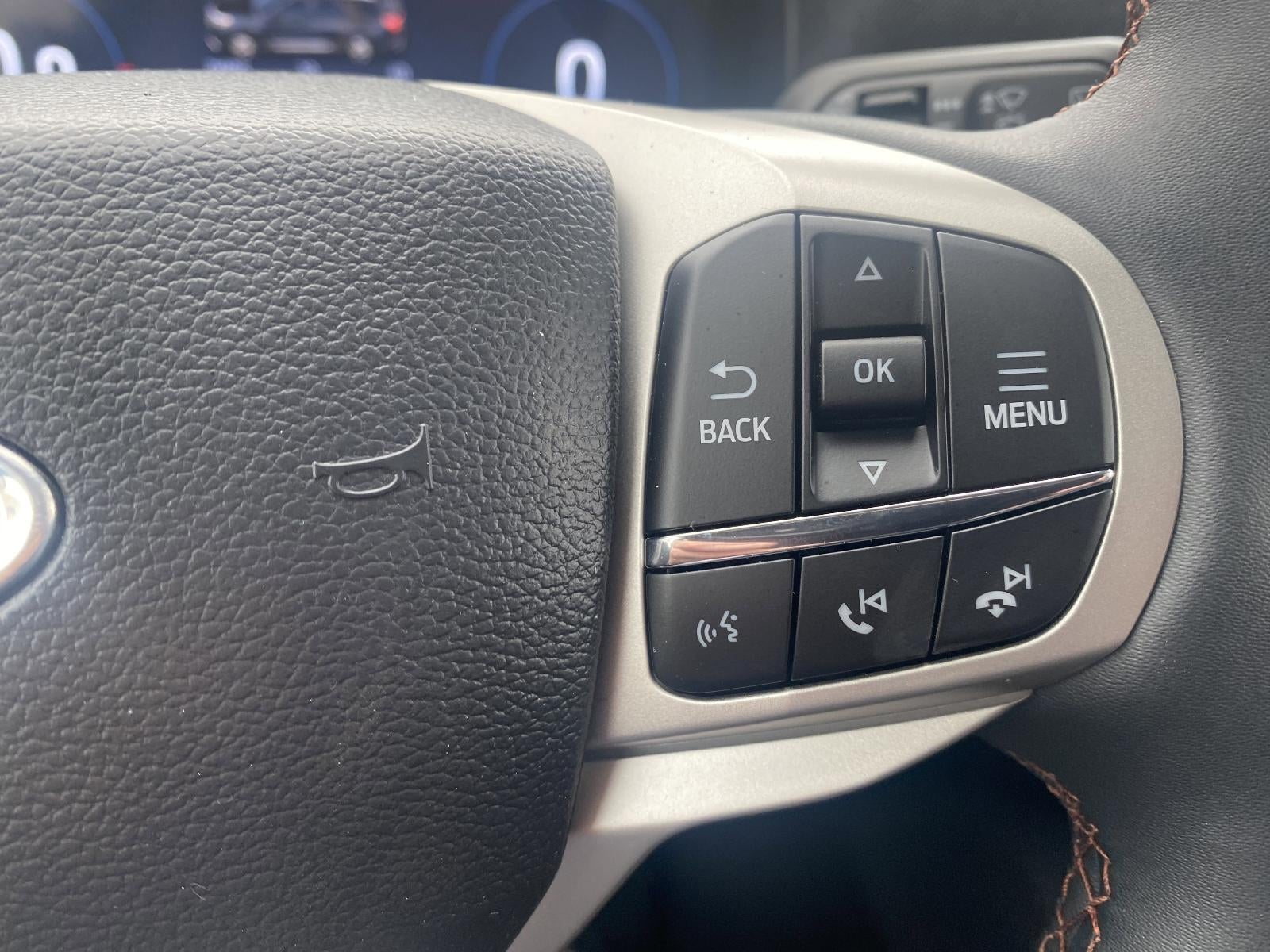 2026 Ford Explorer Active w/200A Pkg 4WD