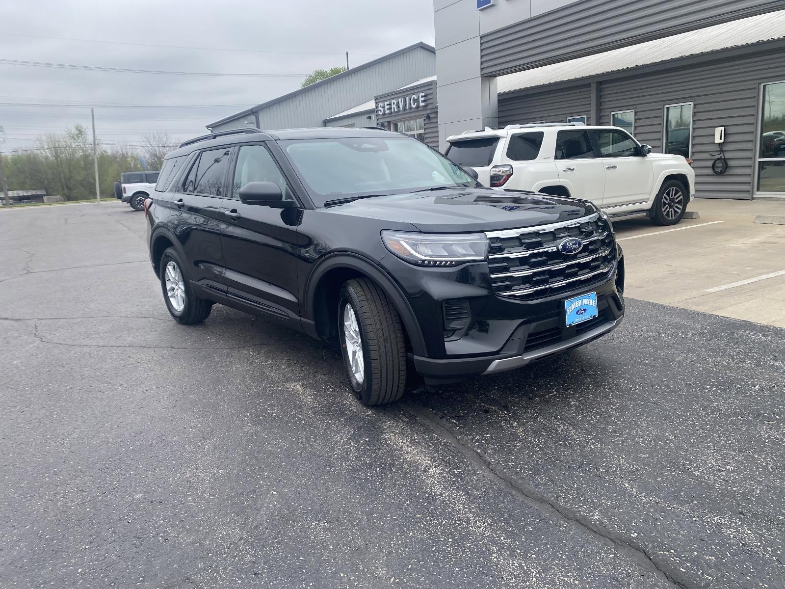2026 Ford Explorer Active w/200A Pkg 4WD